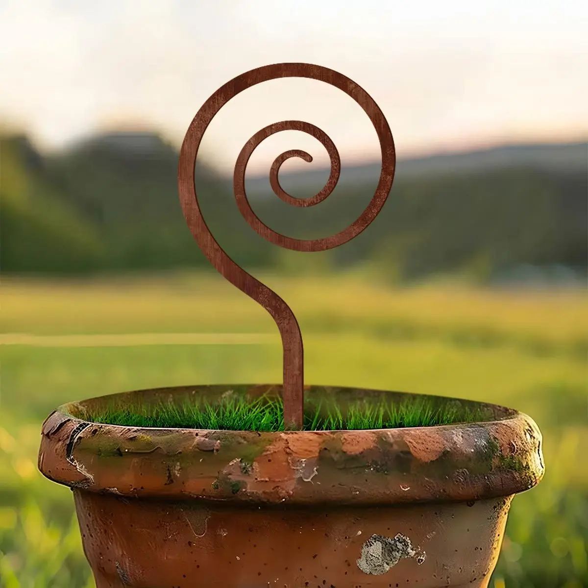 CIFBUY Iron Snail Garden Stake Rustic Retro Farmhouse Yard Art Outdoor Patio Decor Metal Wall Ornament Flower Pot Halloween