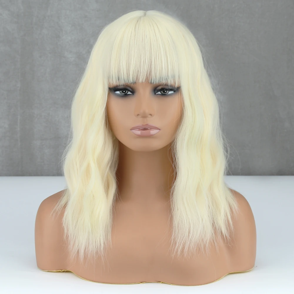 WERD Blonde Goldene Synthetische Bob Perücken Für Frauen Mit Pony Welle Hitze Beständig Cosplay Lolita Natürliche Haar