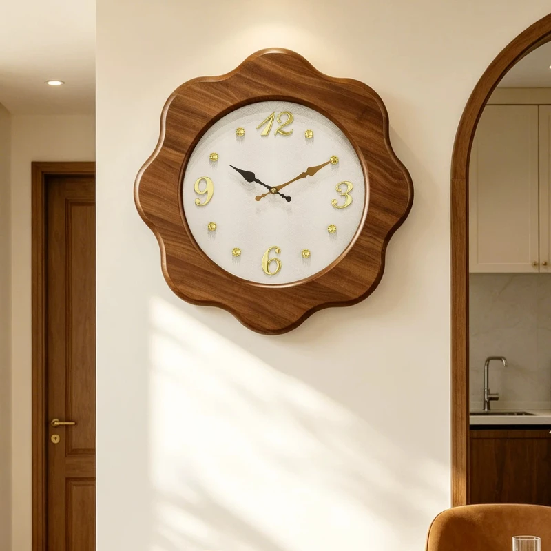 Luxury Retro Solid Wood Wall Clock Living Room Mute Wall Watch Creativity Restaurant Bedroom Clocks Room Decoration Quartz Clock