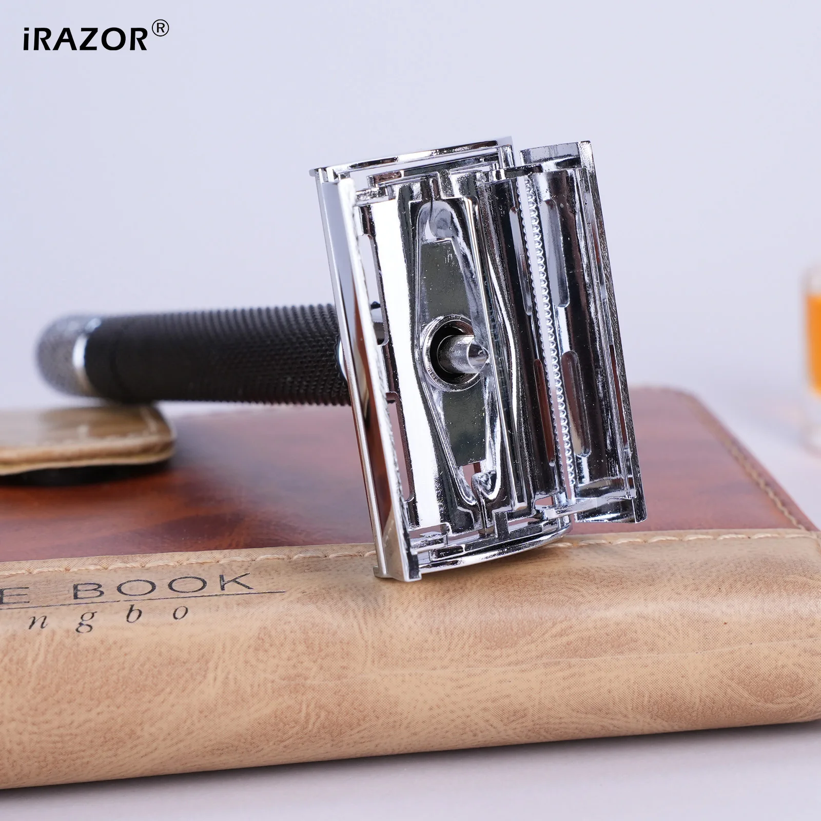 iRAZOR 남성용 버터플라이 오픈형 더블 엣지 안전 - Men'S Grooming Underarm 리뷰 및 가격