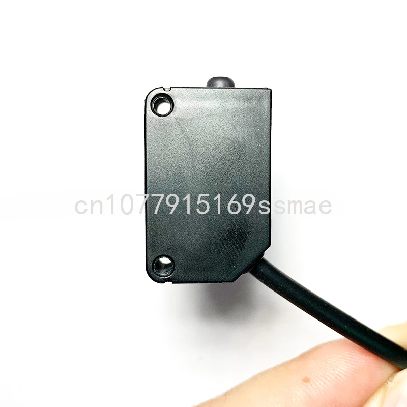 PZ-R42 mirror reflection photoelectric switch reflection sensor laser sensor feedback flexible reflection sensor