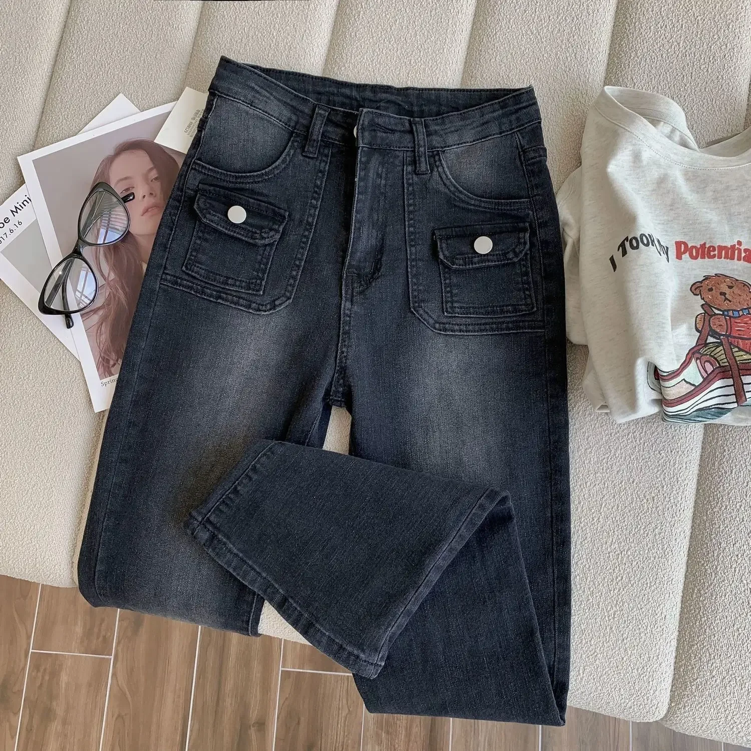 Retro high waist black and gray bell-bottoms female 2024 early autumn new jeans fashion temperament elastic slim joker pants.