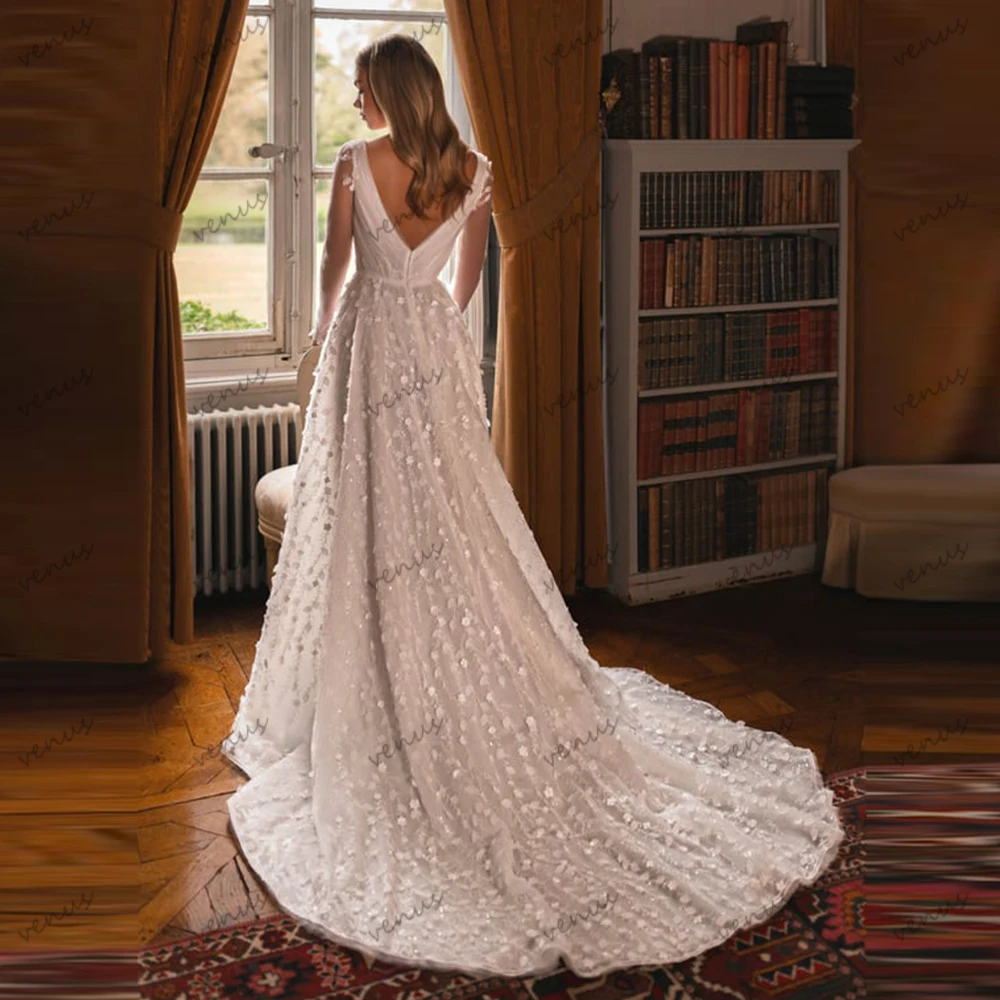 Exquisitos Vestidos De Novia una línea De tul Vestidos De Novia con gradas Apliques De encaje mangas completas cuello en V Vestidos De Novia personalizados 2026