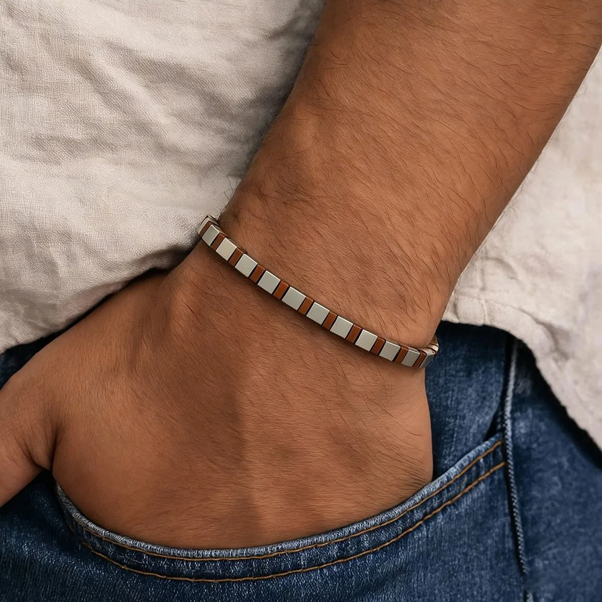 Casual style crocodile agate beaded money bracelet, attracts wealth, abundance, and prosperity, handcrafted stretchable braided cord bracelet, suitable for daily wear and gift giving
