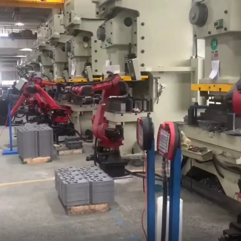 6-Axis Industrial Welding Robot Arm, 5kW 220V Robotic Welding Machine With Motor, PLC And Gearbox Core Components