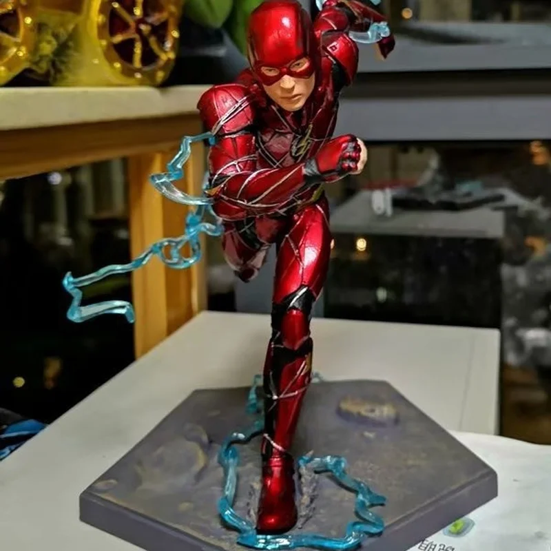 Figuras de acción Dc Justice League Run The Flash, modelo de película móvil, adornos de escritorio, colección de escultura, juguete para niños, regalo para niños