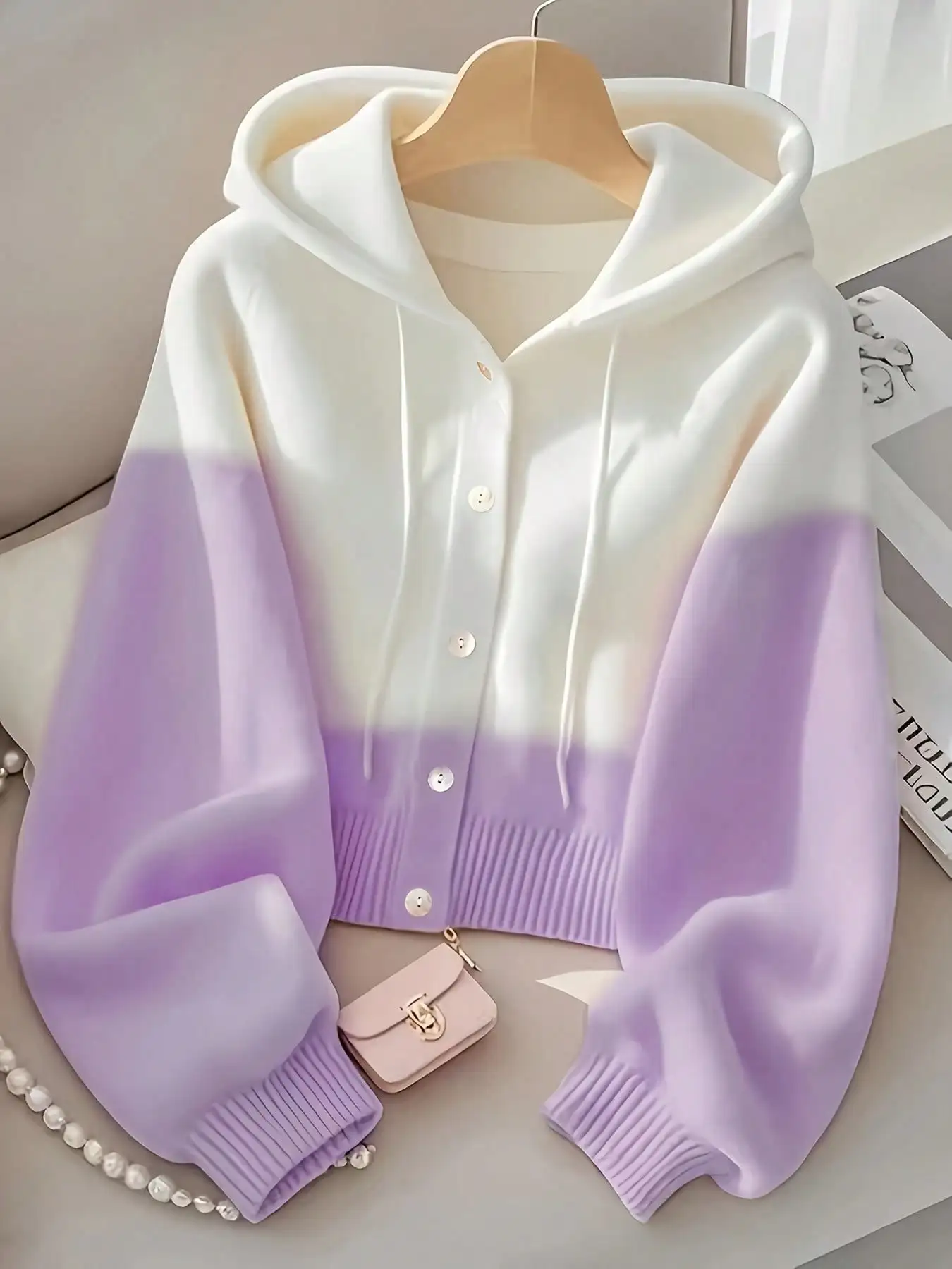 

Женский кардиган с капюшоном и цветными блоками, на пуговицах, с длинными рукавами, свободного кроя, для осени и зимы