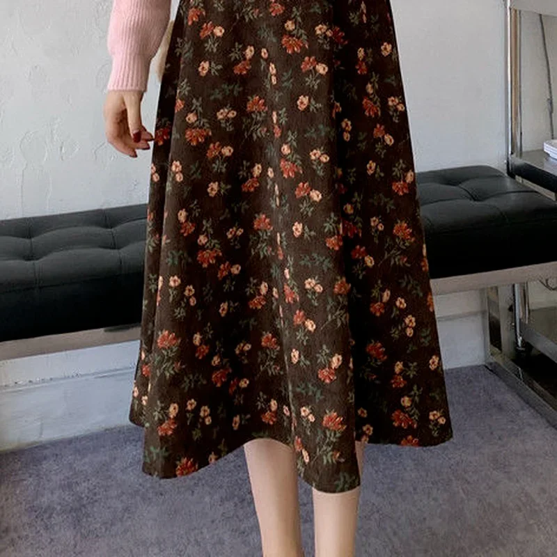 กระโปรงเอวสูงผู้หญิง ไซส์ S-3XL ทรงหลวมเรียบง่าย สไตล์วินเทจ เหมาะกับทุกโอกาส ลายดอกไม้ แฟชั่นใหม่ ทรงเอไลน์ ผ้าลูกฟูก ดีไซน์ย้อนยุค