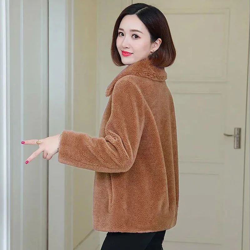 2025 Women's Clothing Thickened Lamb Wool Faux Fur Coat  Winter New 1205