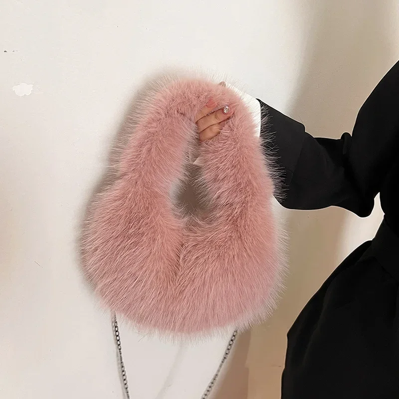 2025 Autumn and Winter New Women's Bags Women's Imitation Fox Fur Foreign Style Handheld Dinner Bag Chain Crossbody Bag