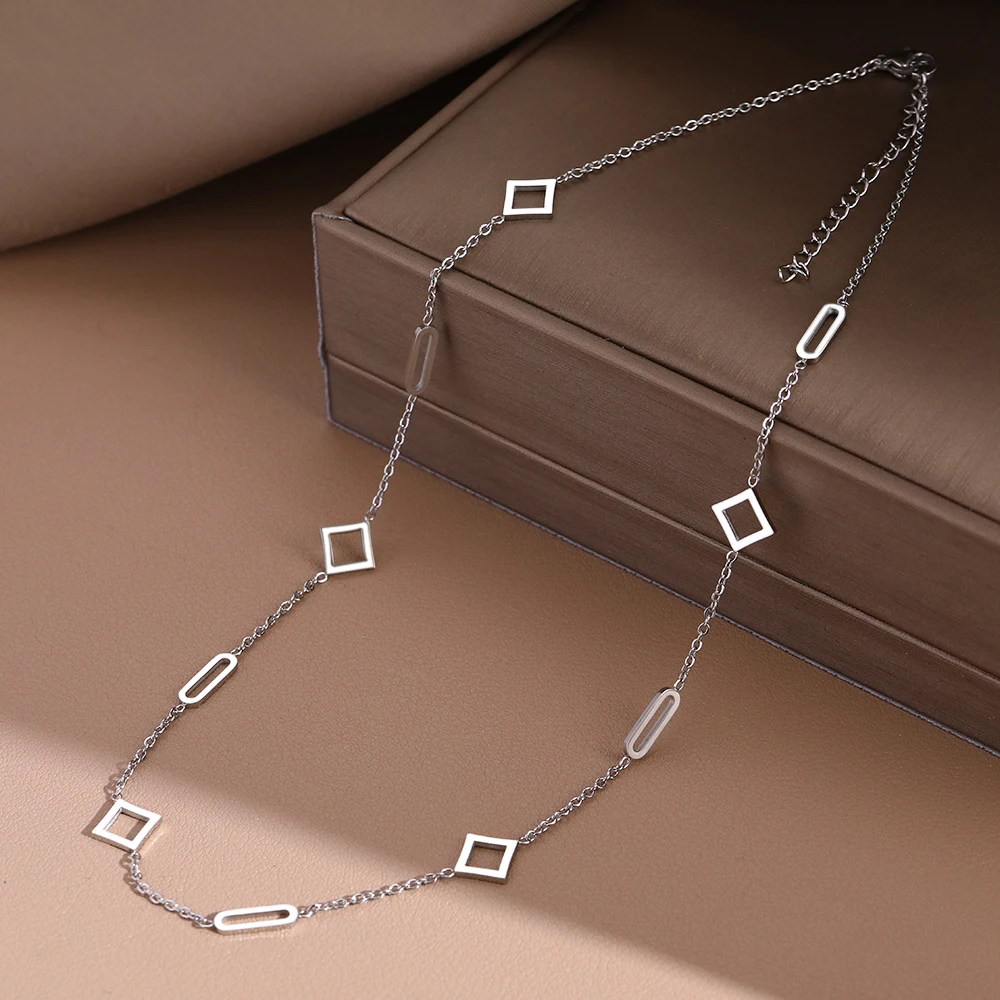 Stainless Steel Necklaces Minimalist Geometric Hollow Square Paper Clip Design Korean Fashion Necklace For Women Jewelry Gifts