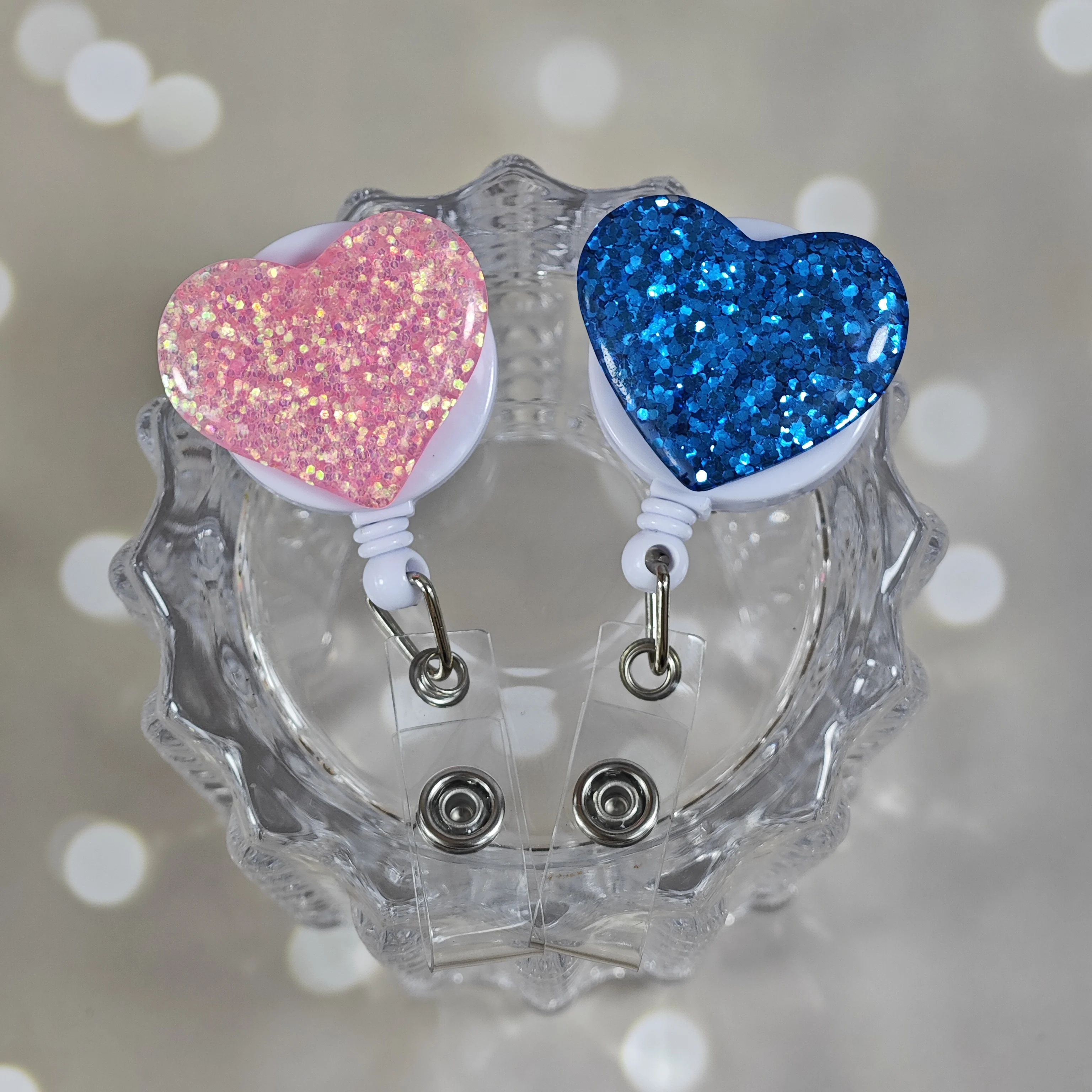 Multi-Color Heart-Shaped Glitter Pink Series Medical And Nurse Telescopic Easy-Pull Buckle Card Holder