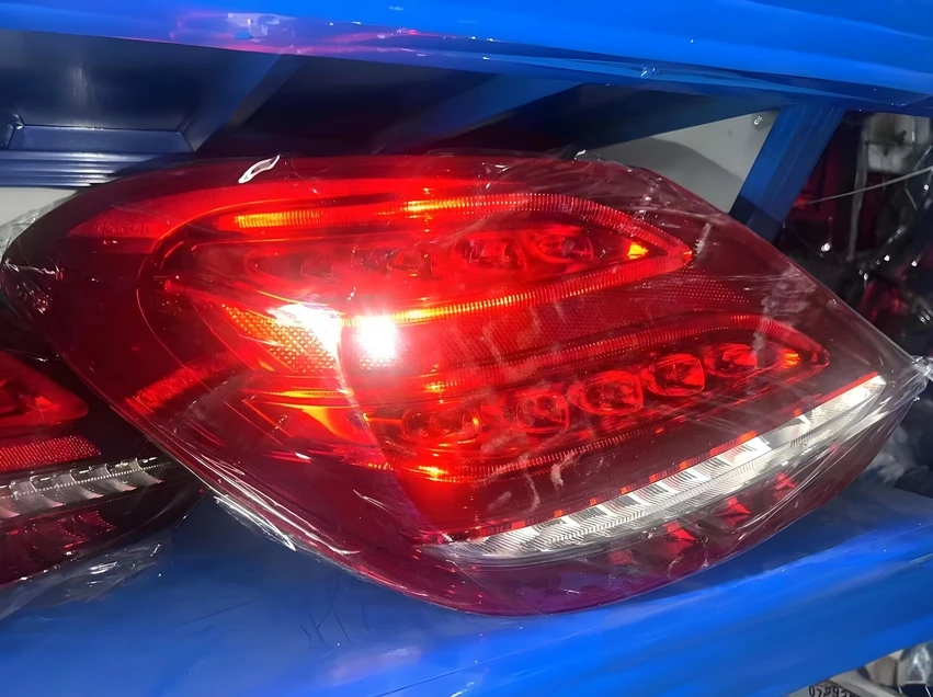 

Задний фонарь в сборе для Toyota Yaris L 2019-2024: Замена, аксессуар для автомобиля, указатель поворота, стоп-сигнал, фонарь заднего хода