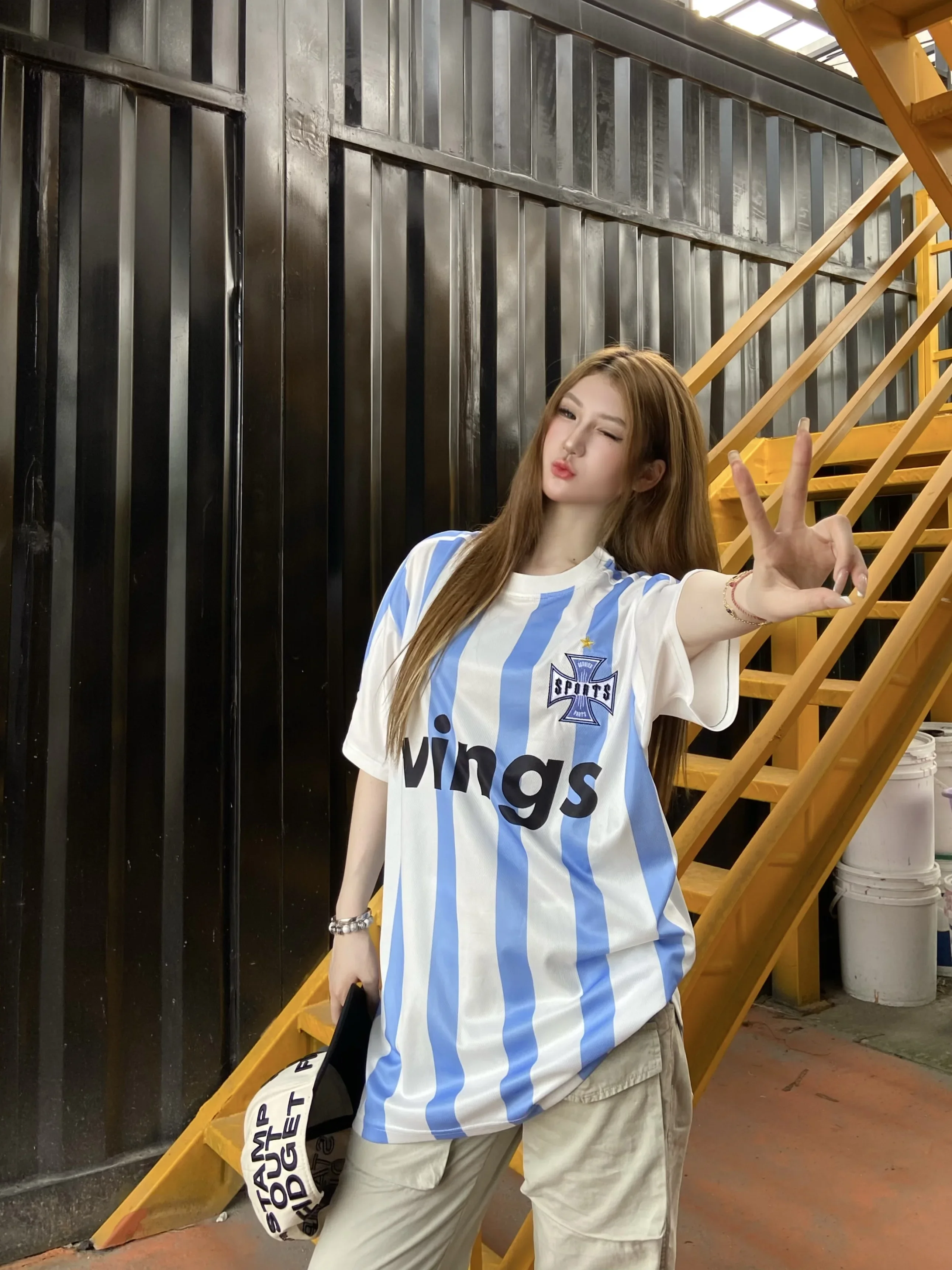 

MOTO последняя горячая распродажа, футболка из джерси для футбола и бадминтона с героями мультфильмов, такая же спортивная тренировочная одежда для взрослых, детей, мужские женские топы