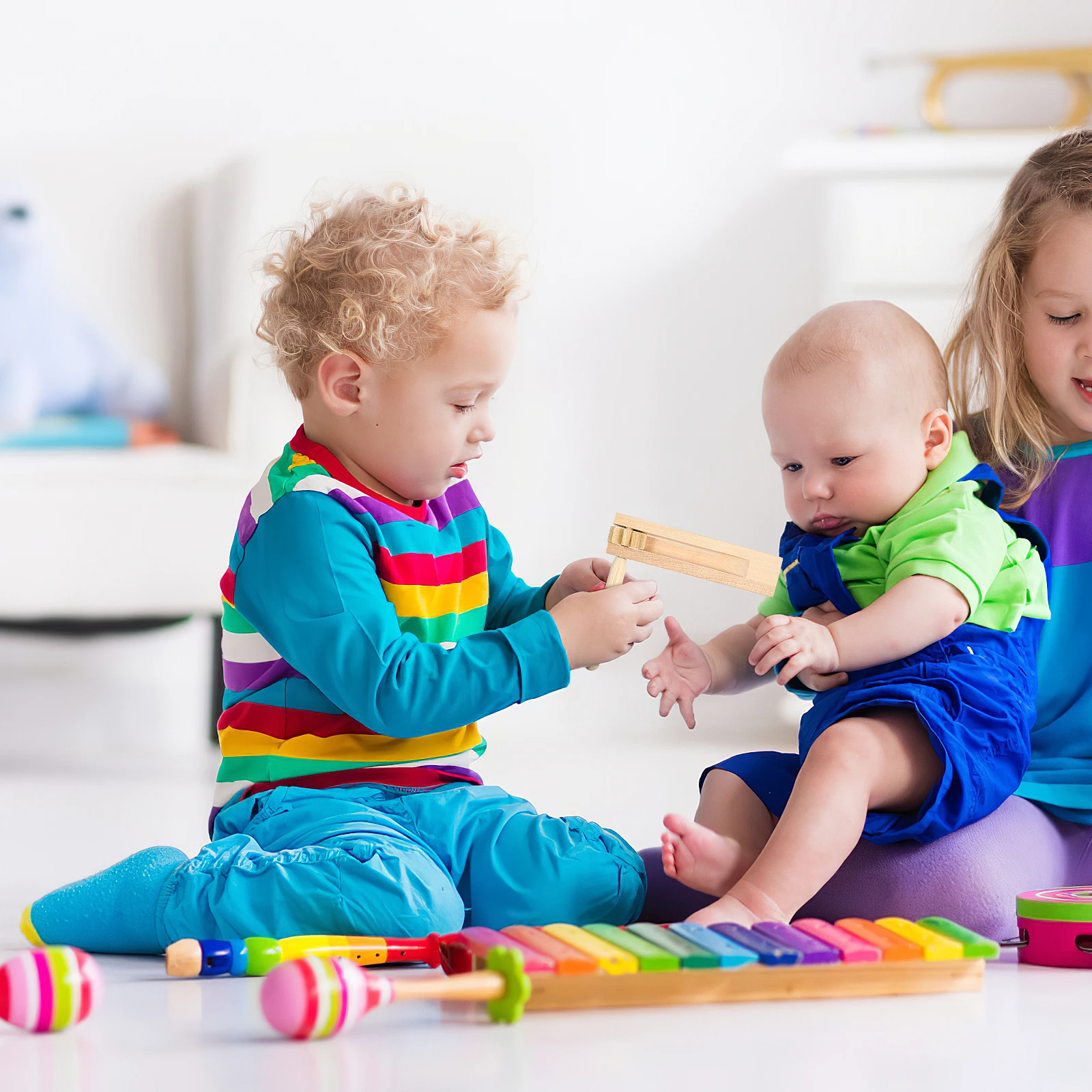 2 szt. Drewniane zabawki dźwiękowe z grzechotką Beżowe obrotowe instrumenty muzyczne dla dzieci Instrumenty perkusyjne dla dzieci Maluchy Puzzle Zabawka Matraca Grzechotka