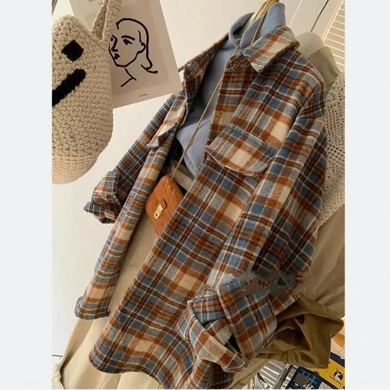 Woolen Color Blocking Plaid Shirt Stylish Vintage Inner Layered Collar Women\'s Fashionable Lapel Sweater Top Women clothing