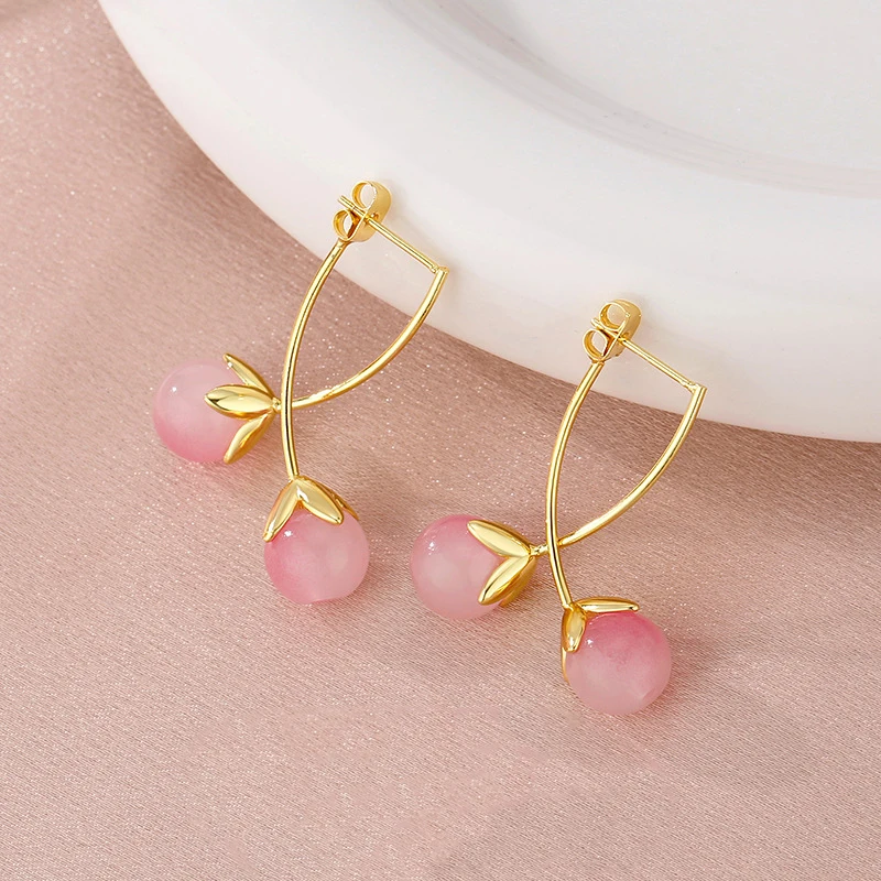 

Легкие роскошные дизайнерские серьги-клипсы с розовой вишней для женщин, креативные серьги-гвоздики с драгоценными камнями, милый стиль, свадебные украшения, подарок