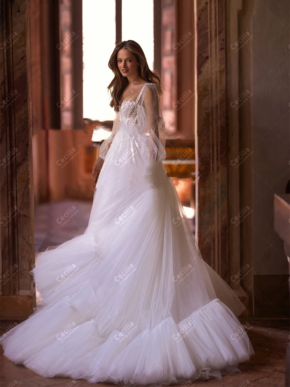 Abiti da sposa squisiti a-line Tulle abiti da sposa a strati Appliques di pizzo maniche lunghe a sbuffo abiti graziosi abiti da sposa 2024