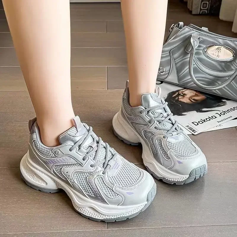 

Женские кроссовки на высокой платформе, тенденции обуви 2025 года, повседневная прогулочная оригинальная модная новая 39 повседневная женская обувь, распродажа