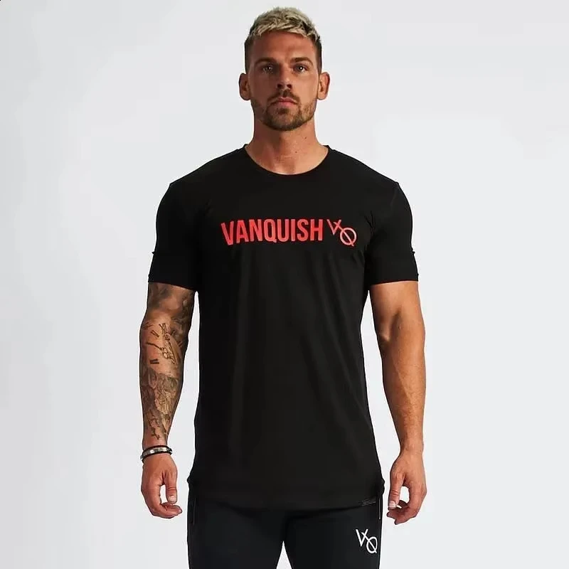 Camiseta Deportiva Blanca Minimalista para Hombre, Diseño Inspirado en Vanquish, Corte Ajustado, Informal, para Entrenamiento