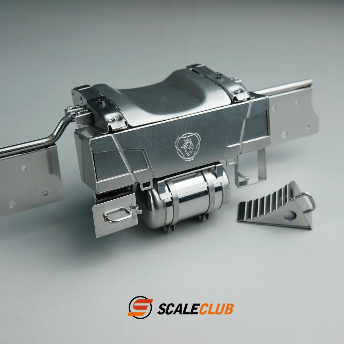 Scaleclub Model For Scania Trailer Upgrade Metal Rear Tail Boom Rear Air Tank Anti-skid For Tamiya  Lesu Rc Truck Trailer Tipper