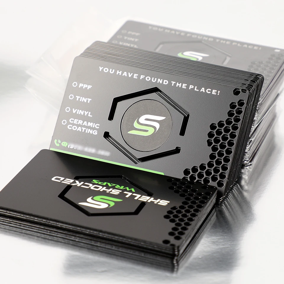 

Custom NFC Metal Business Card Embossed Engraved Stainless Steel 13.56MHz NFC Card Business Metal Card