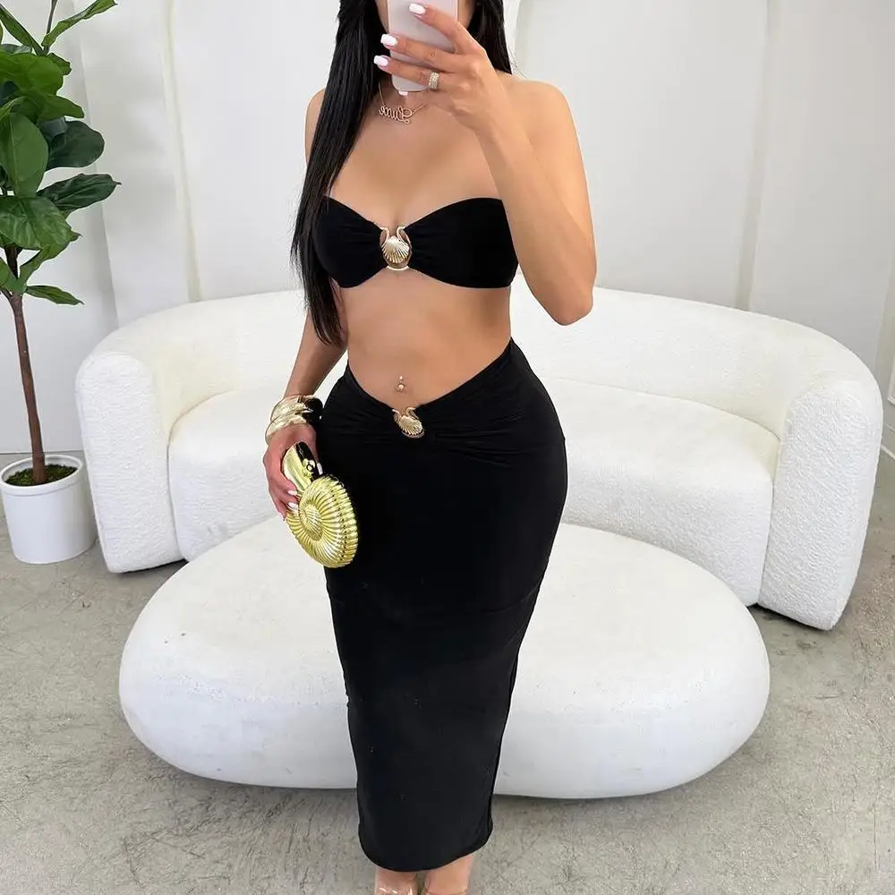 Decorazione sexy in metallo scavato che dimagrisce la pancia Baring Long Dr Set in due pezzi Pantaloni casual transfrontalieri a vita media bassa in PVC