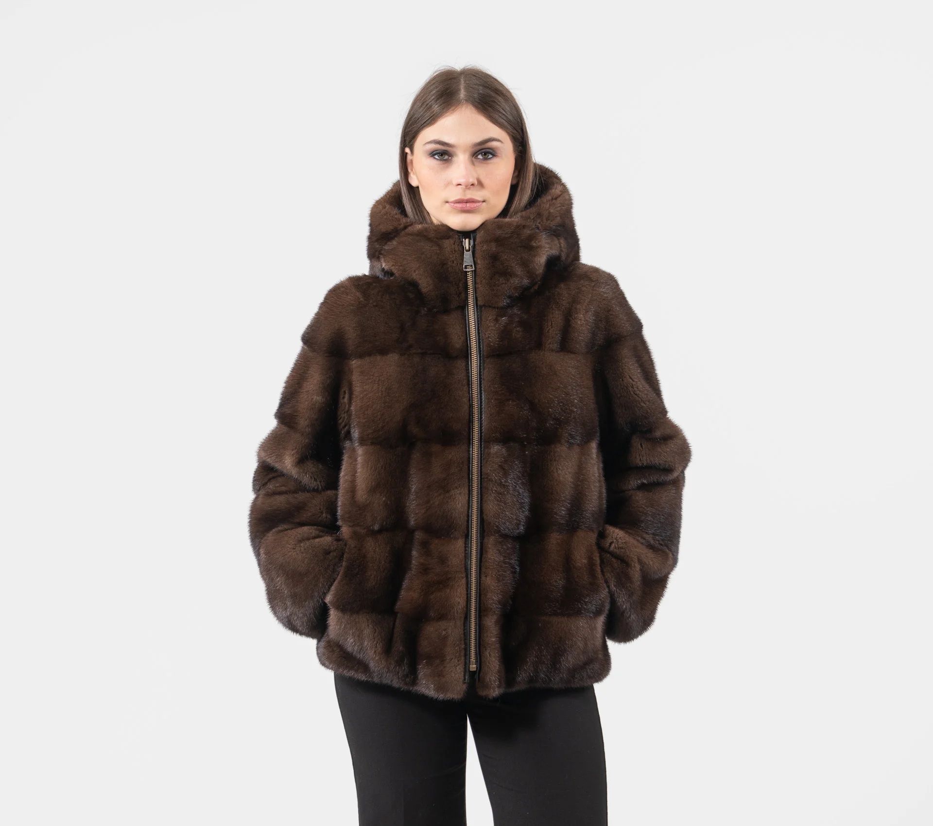 

Women's real mink fur coat with added hat jacket, warm and fashionable, winter