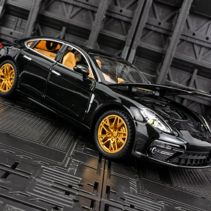 1:24 Porsche Panamera Sedan modelo de liga de decoração de carro, portas e capô do motor, porta-malas pode ser aberto, presentes de som e luz,