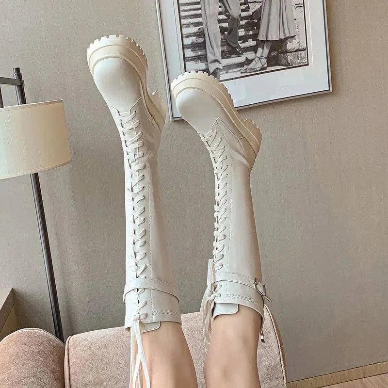 Женские длинные сапоги летом 2021, осень, новый стиль, белые длинные сапоги на толстой подошве с толстыми ножками и высокими ремешками.