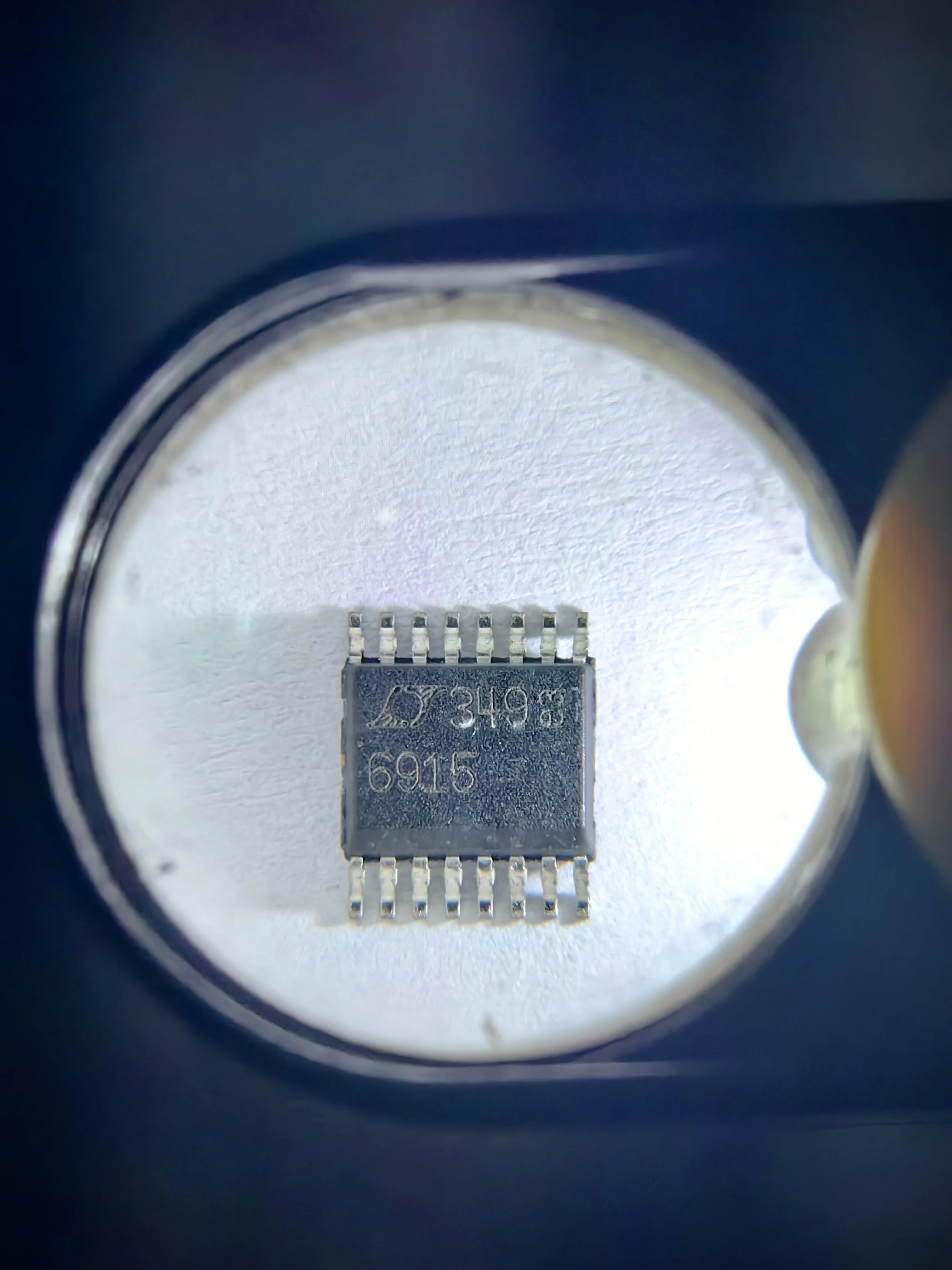 

LTC6915CDE LTC6915CGN LTC6915 - Zero Drift, Precision Instrumentation Amplifier with Digitally Programmable Gain