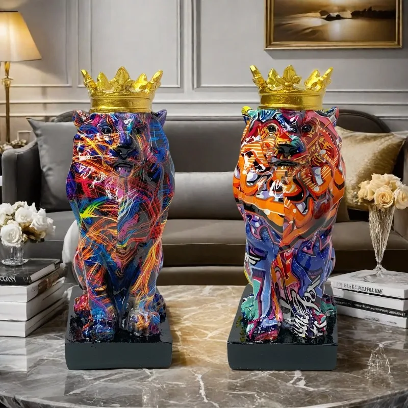 22.5cm Nordic Resin Lion Animal Figurines Graffiti Crown Lions Statue Handmade Artwork Gift Decoration Living Room Home Decor