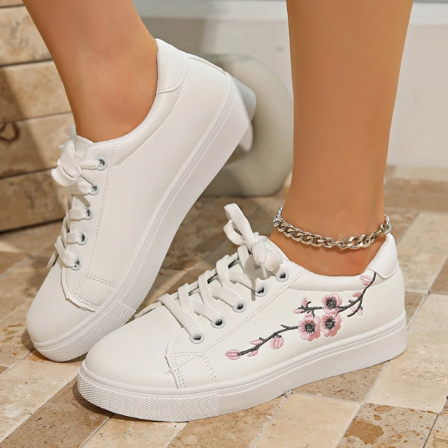 

Женские кроссовки, новинка 2025, модная вулканизированная обувь, женская кожаная обувь на платформе, повседневные кроссовки на шнуровке, женские Zapatos De Mujer