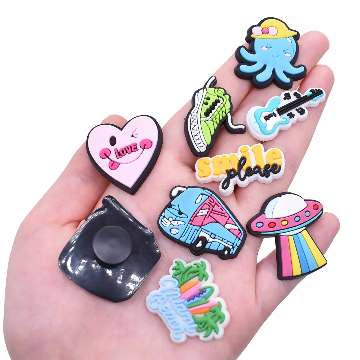 New Arrivals Sale Cute Cartoon Shoe Charms Pin for Croc Accessories DIY Shoe Wristband Decoration Kids Women Party X-mas Gifts