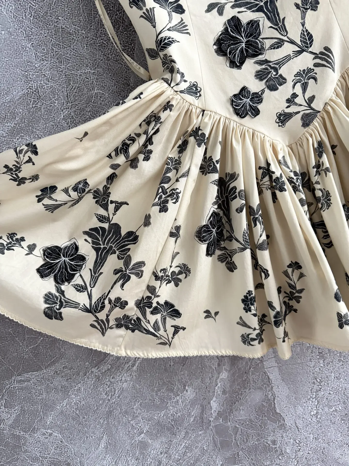 2025 New Women 100% Cotton Tank Dress Position Flower Print and 3D Floral Embroidery Square Collar High Waist Holiday Mini Robe