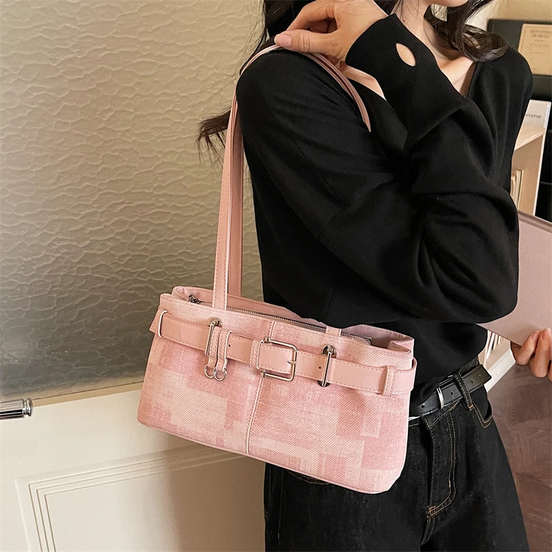 

Vintage Denim Shoulder Bag for Women Rectangular Tote Bag with Belt Buckle Casual Work Bag with Inner Pocket for Daily Use