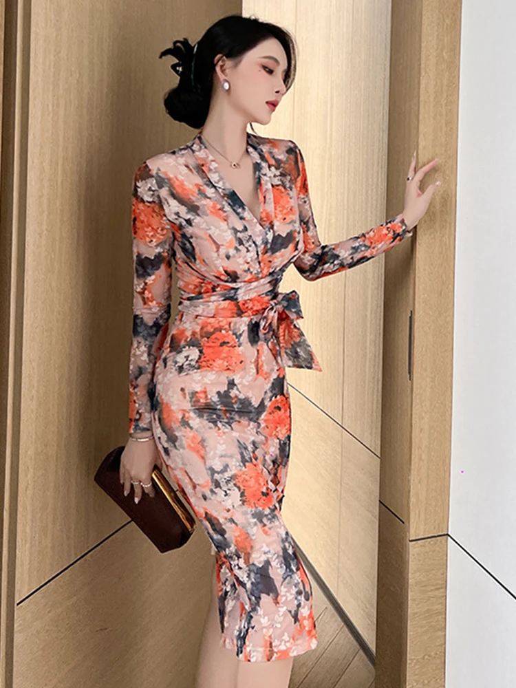 เดรสยาวปานกลางสไตล์วินเทจหรูหราสำหรับผู้หญิง ดีไซน์เก๋ไก๋แบบดารา เหมาะสำหรับเดท แขนยาวรัดรูปทรงบอดี้คอน ชุดราตรีเซ็กซี่สำหรับงานปาร์ตี้และงานพรอม