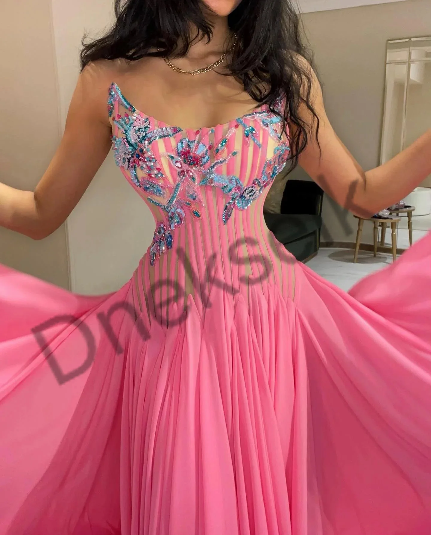 A-Line Prom Dresses For Women Scoop Neck Sleeveless Pink Beads Formal Occasion Evening Gowns With Exquisite Appliques