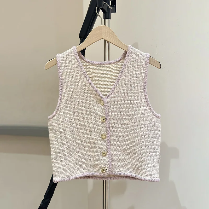 Withered 2026 Summer Elegant Knitted Texture V-neck Small Gold Buckle Decorative Short Vest Women's Tank Top