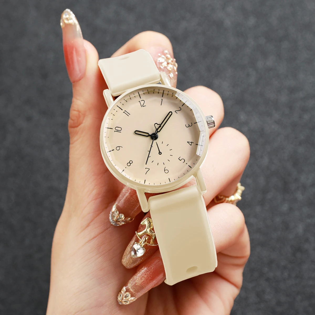 Simple Women Quartz Watch Fashion Arabic Dial Silicone Band Ladies Wristwatches for Girls Clock Reloj Mujer Gift (Without Box)