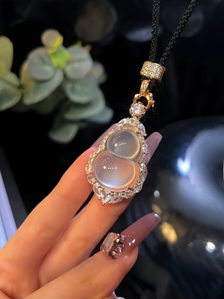 collana-con-grande-ciondolo-a-zucca-gioielli-di-moda-da-donna-argento-s925-design-originale-con-agata-e-giadeite-lussuoso-e-decorato