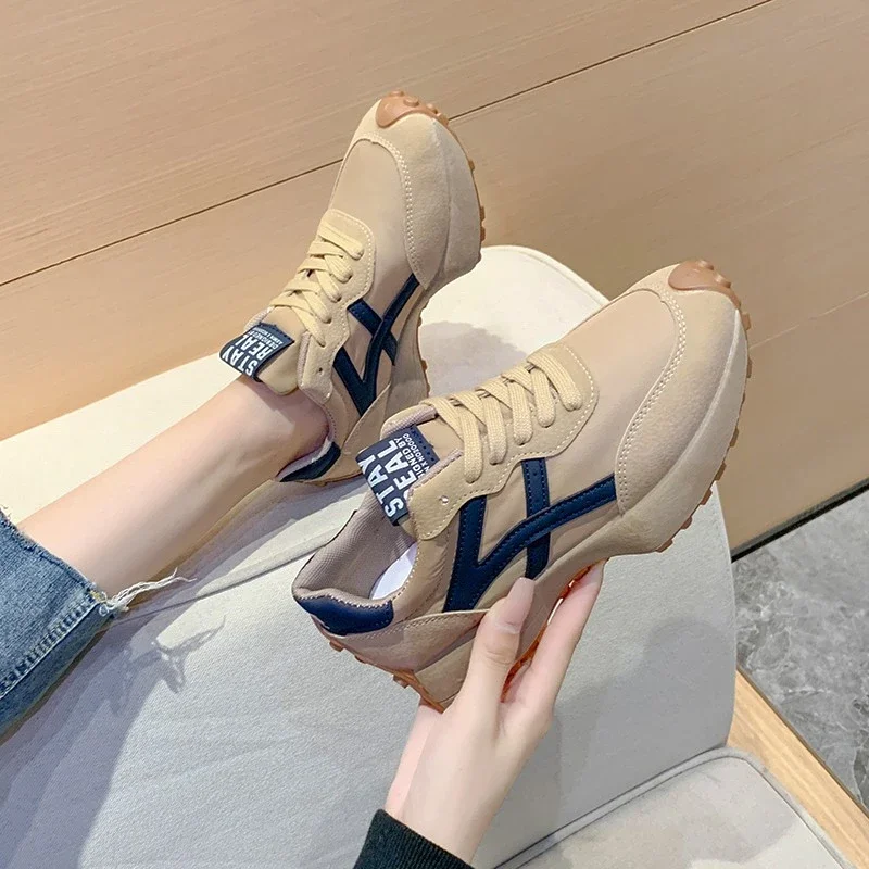 Leather Women Sneakers Luxury Platform Shoes  Leisure Light Anti-slip Green Running Shoes Fashion Designer Zapatos Mujer Lace-up