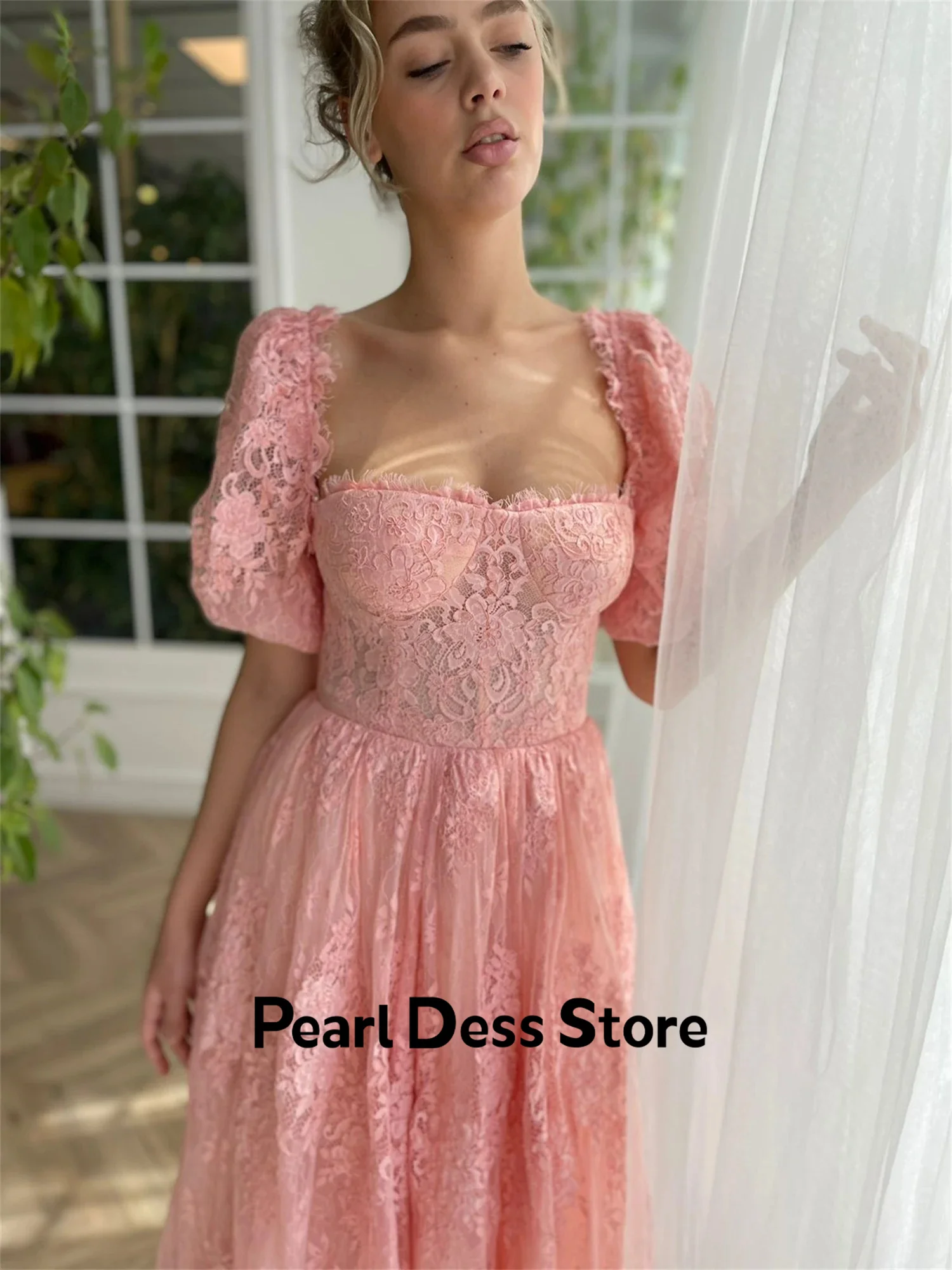 

Medium length women's dress suitable for ball lace line bubble sleeve evening dress Es pink graduation dress women's evening