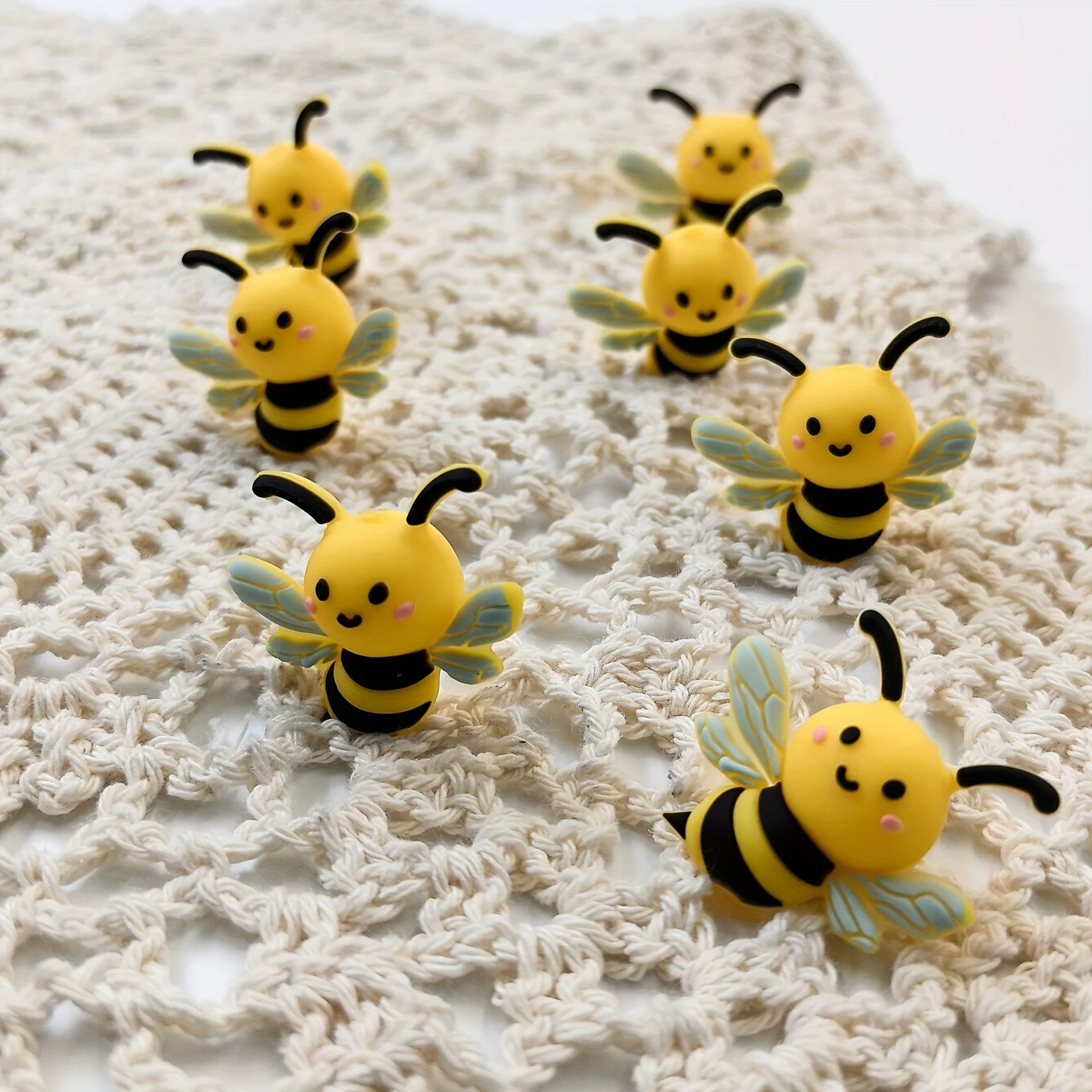 5Pcs Silicone Focal Theme 3D Bee Spacer Character Beads For Jewelry Making DIY Creative Special Beaded Pens Decors Keychain