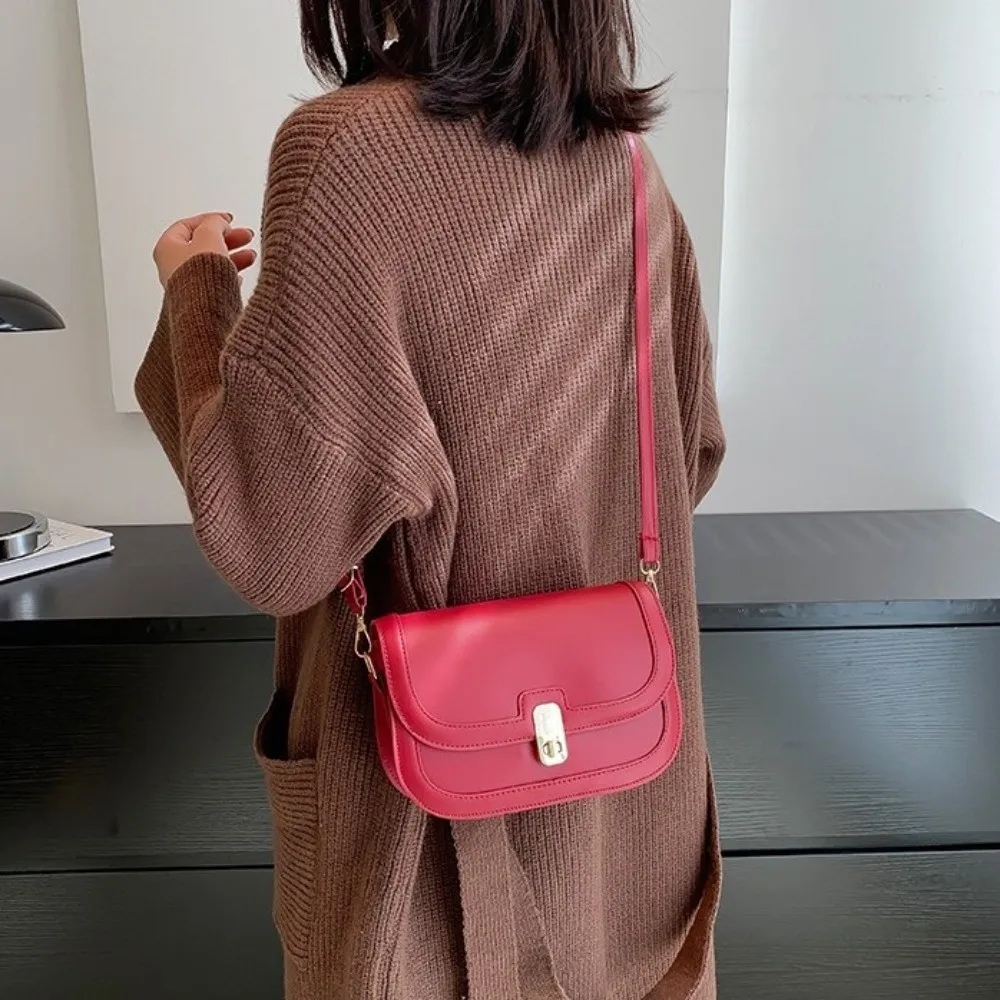 

Casual Texture PU Leather Shoulder Bag Square Korean Style Crossbody Bag Solid Color Versatile Women Underarm Bag Outdoor