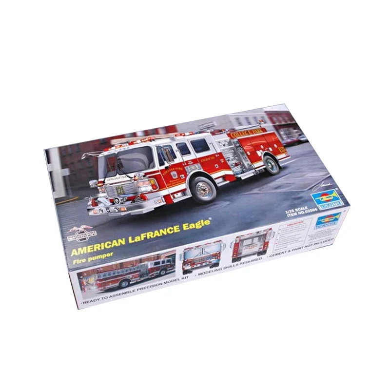 Trumpeter Model Plastic Assembled Scale Model Kit 02506 American Fire Truck 2002 1/25 Scale