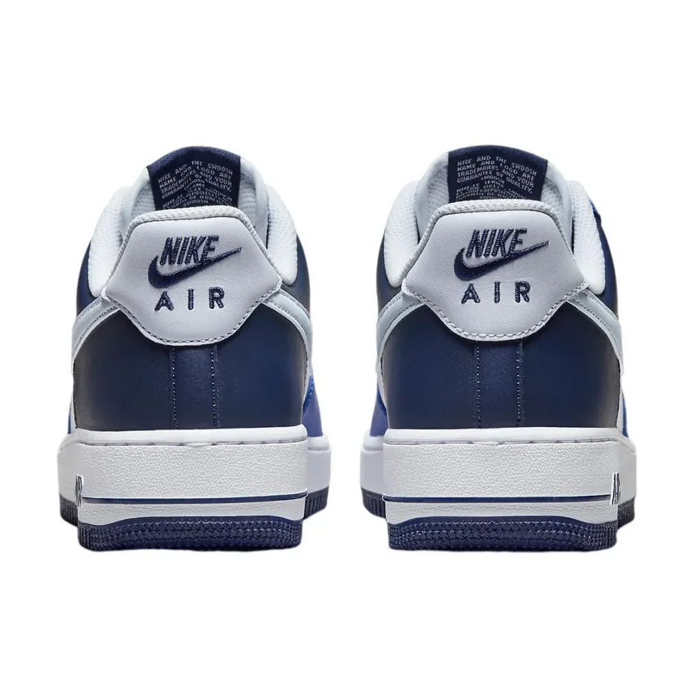 حذاء Nike New Air Force 1 07 Low Classic Fashion للرجال باللون الأبيض والأزرق Colorway