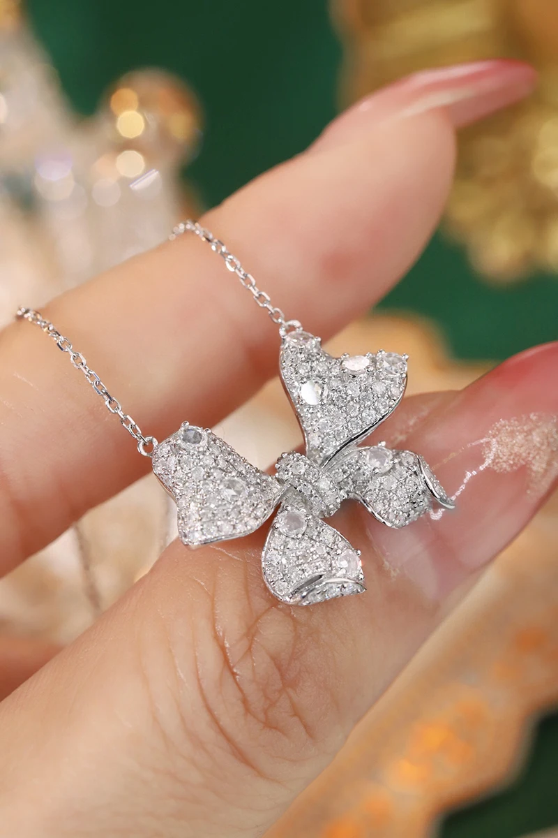 KUGG 100% 18K White Gold Necklace Luxury Bowknot Design 0.80carat Real Natural Diamond Pendant Necklace for Women Senior Banquet