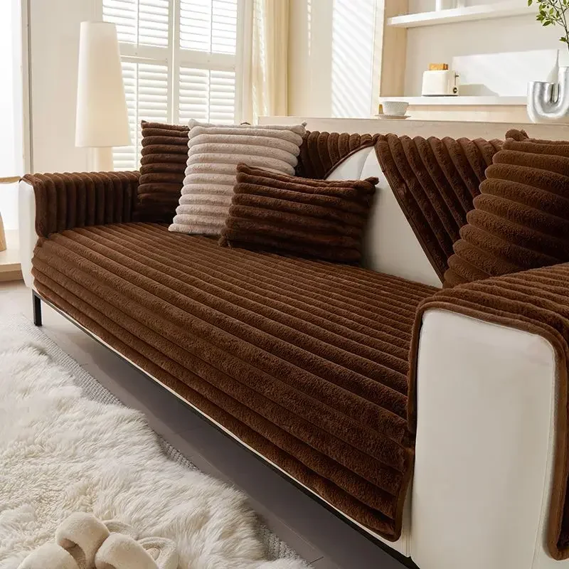 Imitation Rabbit Plush Thickened Winter Sofa Cushion Non-Slip Leather Sofa Full Cover Cover Cloth Towel