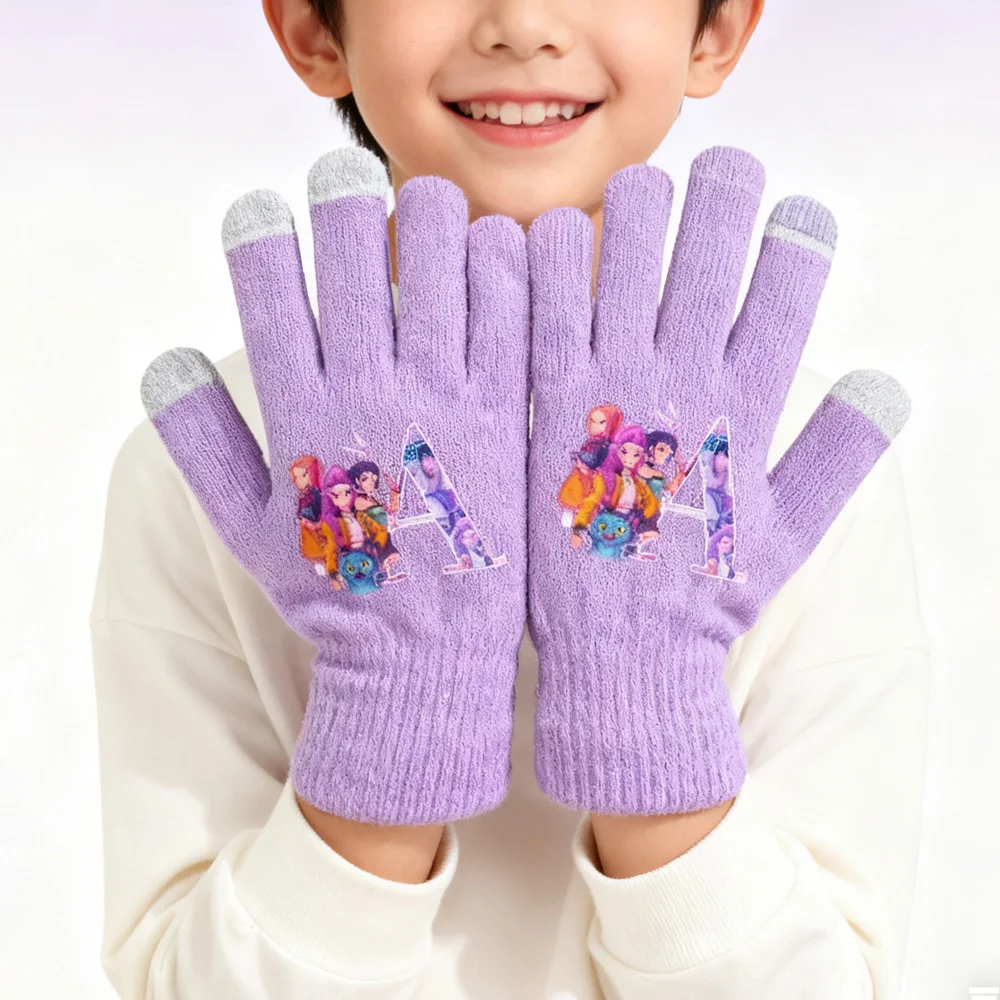 

K Pop Demon Hunters перчатки для мальчиков и девочек Kawaii вязаные перчатки с мультяшным принтом букв зимние теплые аксессуары в стиле аниме подарки для детей